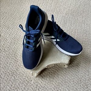 NWOT Mens Adidas size 13  Cloudfoam Navy athletic tennis shoes.